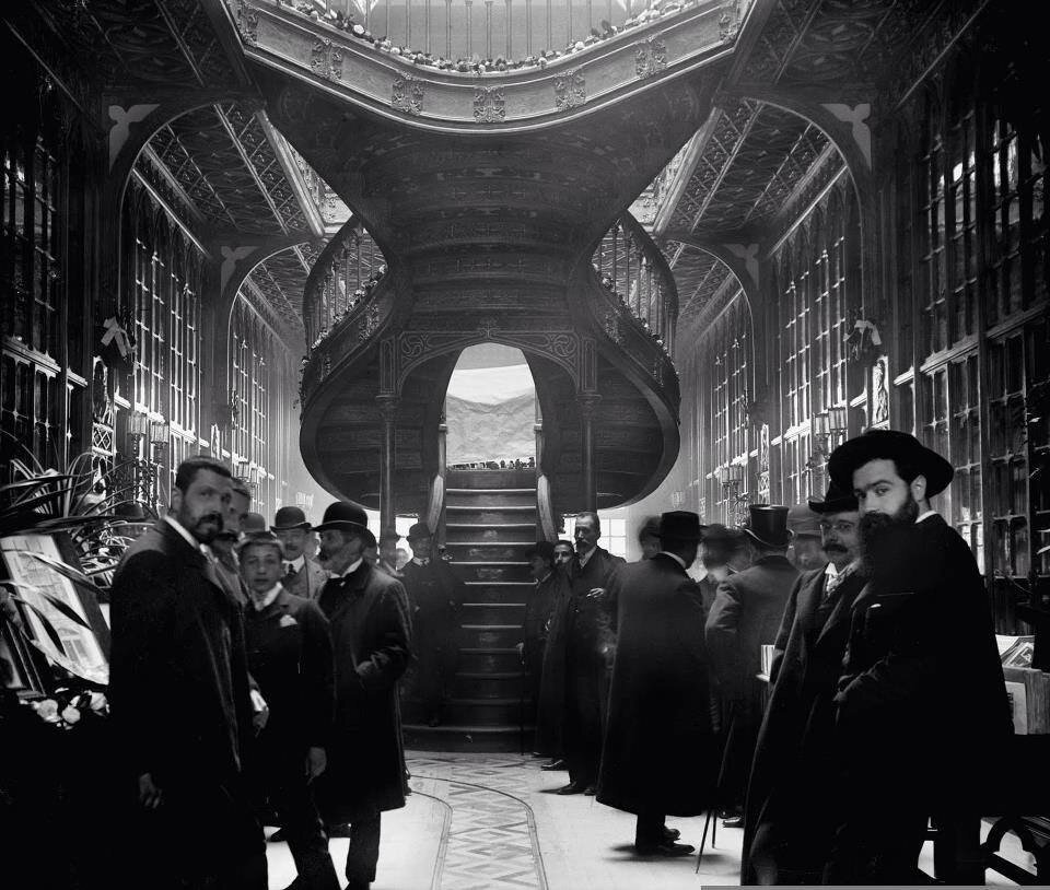 Торжественное открытие Livraria Lello на улице Rua das Carmelitas 13 января 1906 г. Фото с сайта Livraria Lello