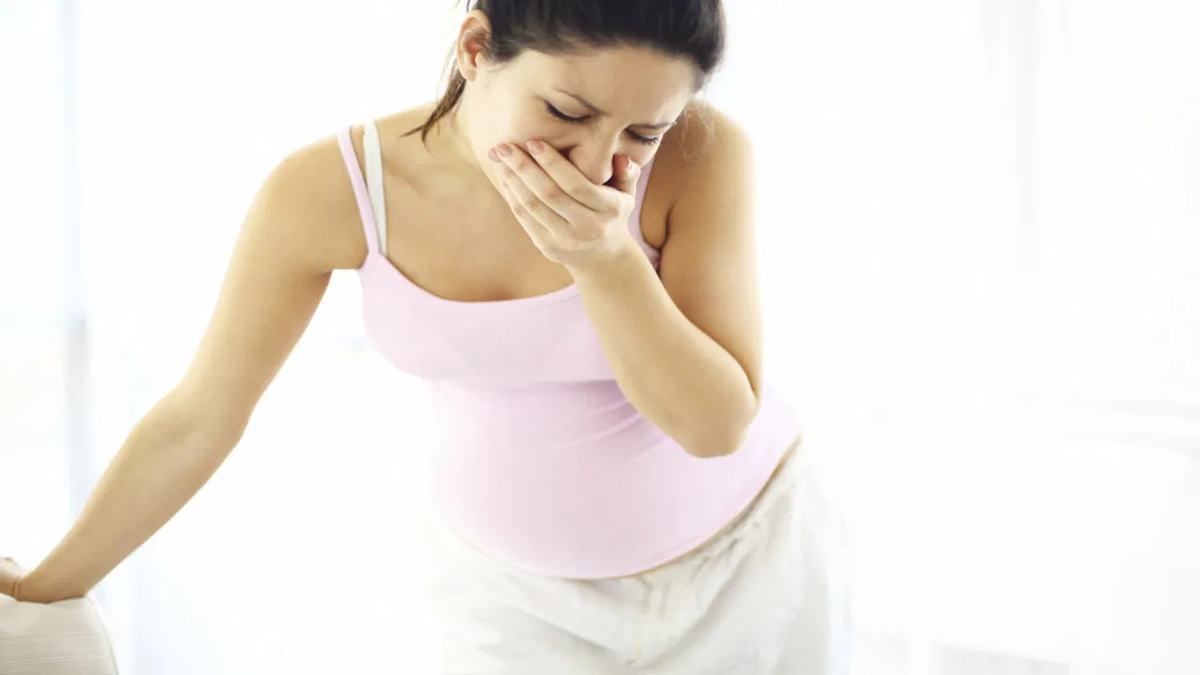 Тошнота и рвота на раннем сроке беременности