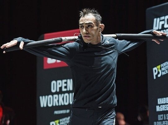 Тони Фергюсон