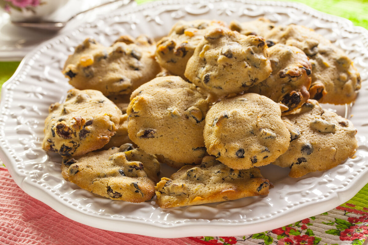 🍪 Печём песочное печенье на маргарине с сухофруктами. 🧑🏻‍🍳 Рецепт  внутри! | Рецепты с фото и видео - только лучшее от Аймкук | Дзен