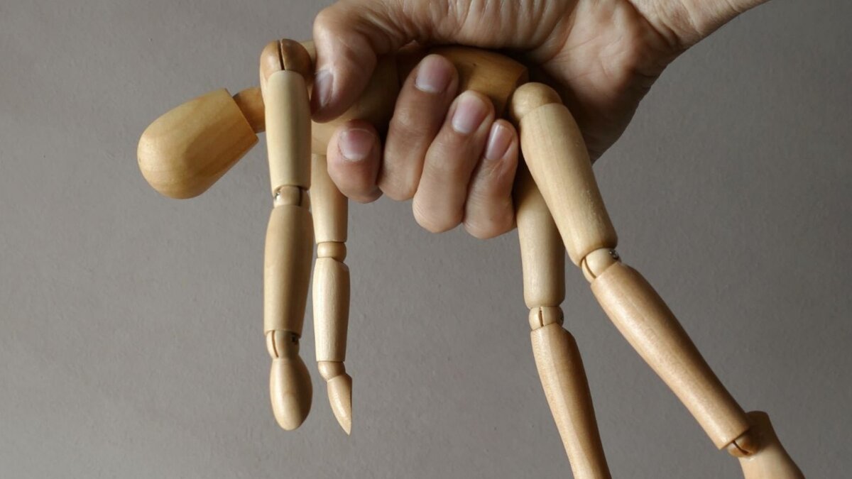 Марионетка.