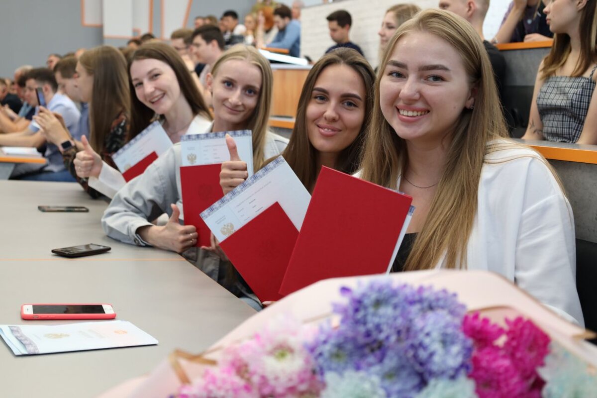 Выпускники АСИ 2022