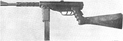 Автоматический предохранитель в задней части рукояти спустя несколько лет использует в своем пистолете-пулемете Жорж Виньерон