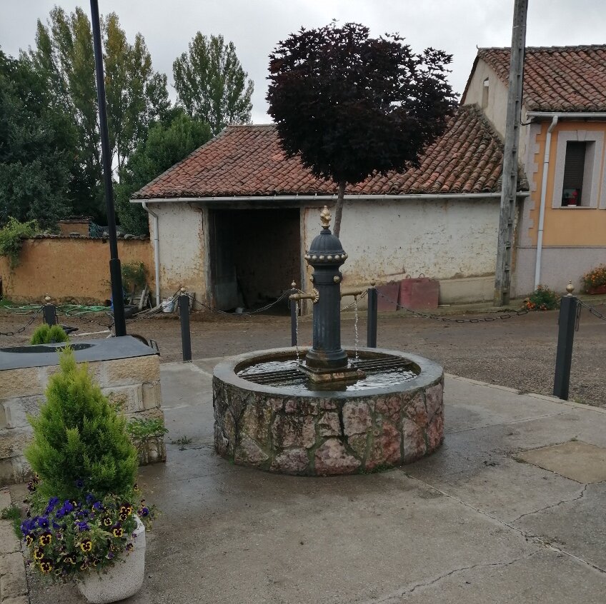 Фуенте в центре пуэбло