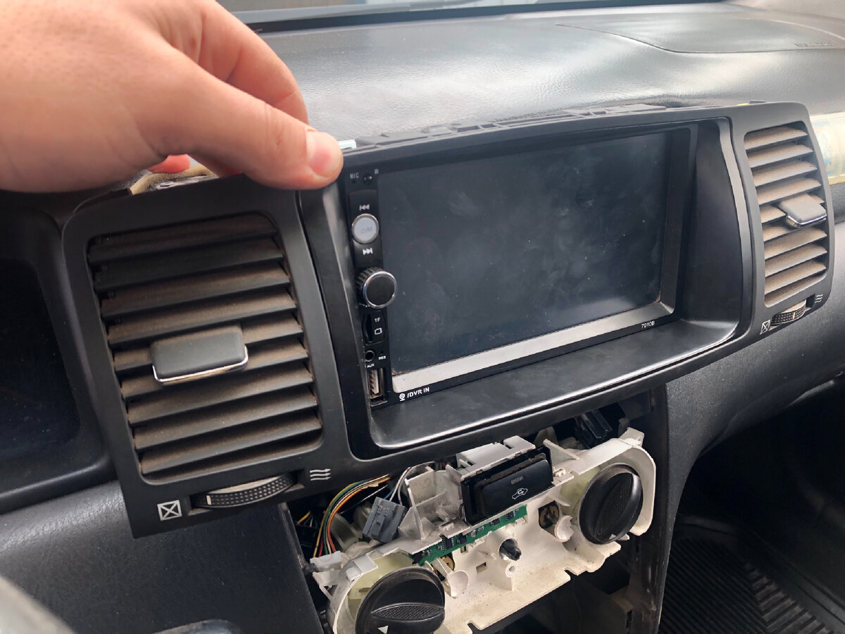 lancer 10 2 din магнитола