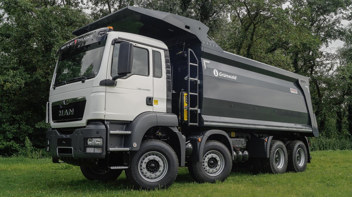 Man TGS c самосвальной надстройкой Gr.M25-SB-SI объемом 25 кубических метров