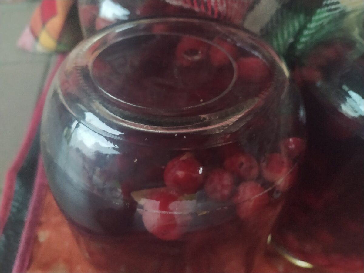 Компот из вишни