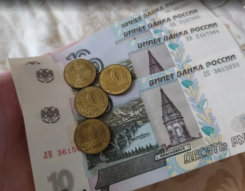 Каждый четвертый ребенок растет в нищете. Почему такое происходит0
