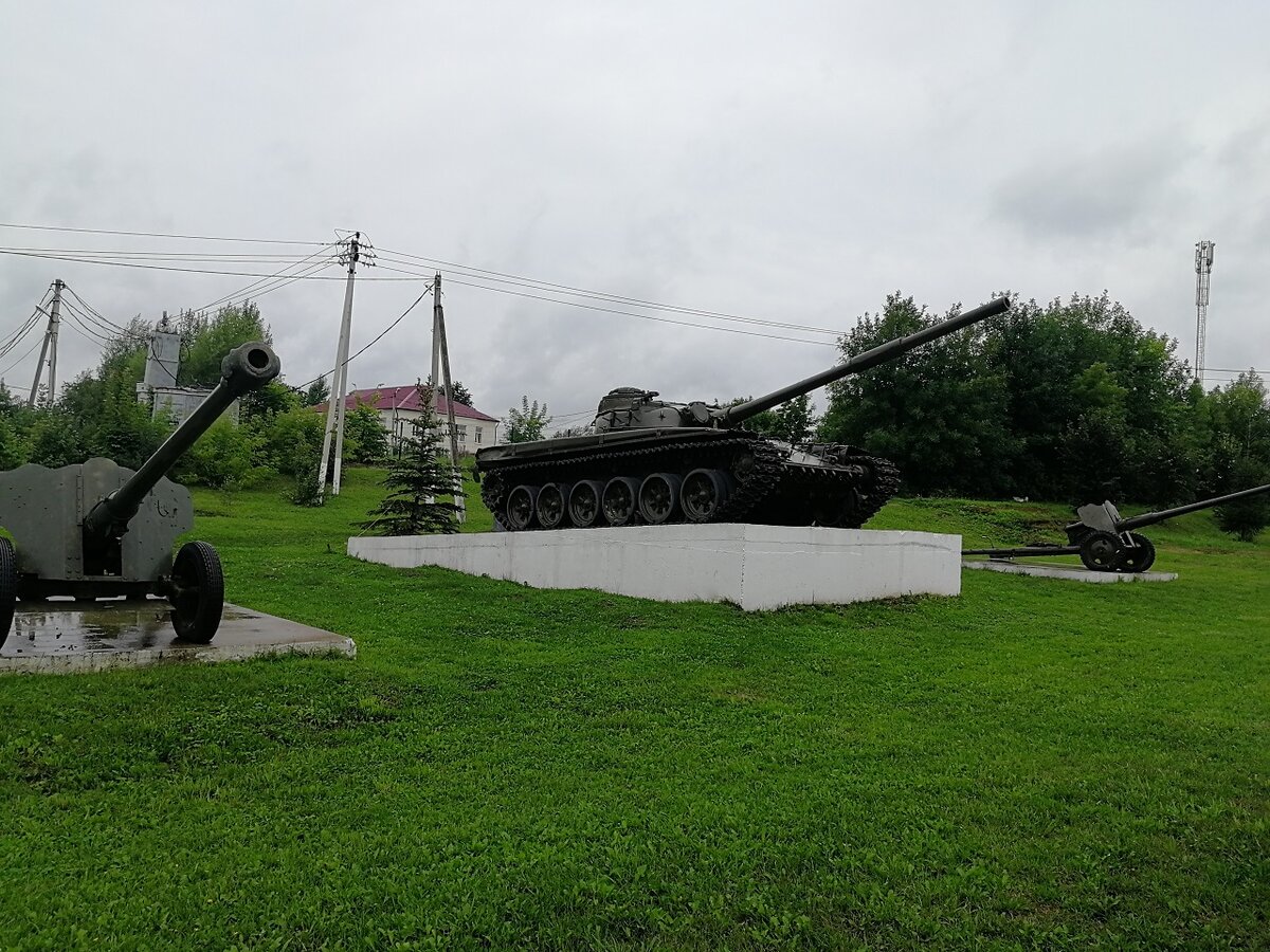 Т-72 и пушки Д-44