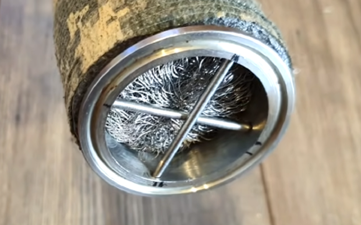 Фиксирующая проволока