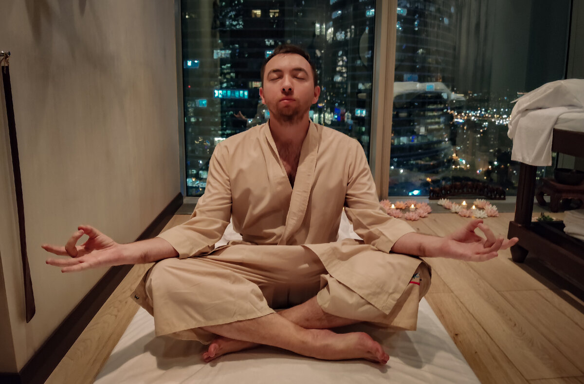 Автор пытается познать истину