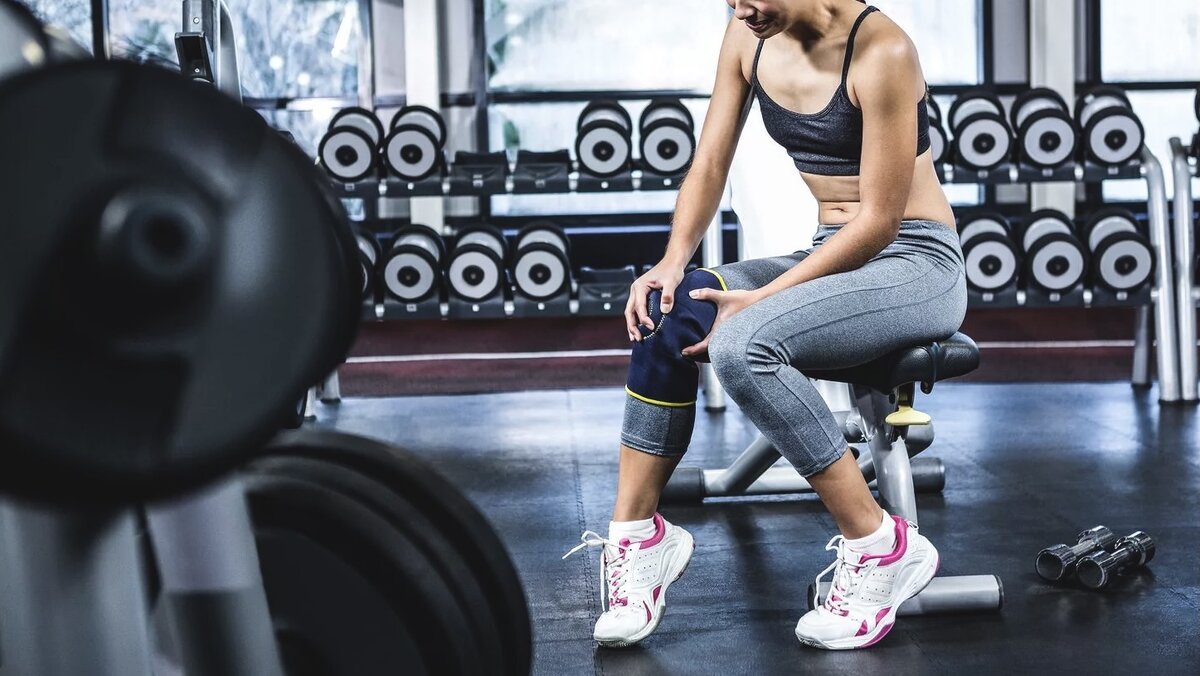 Фитнес повышение цен. Спорт Эстетика. Спорт лечит и колесит.