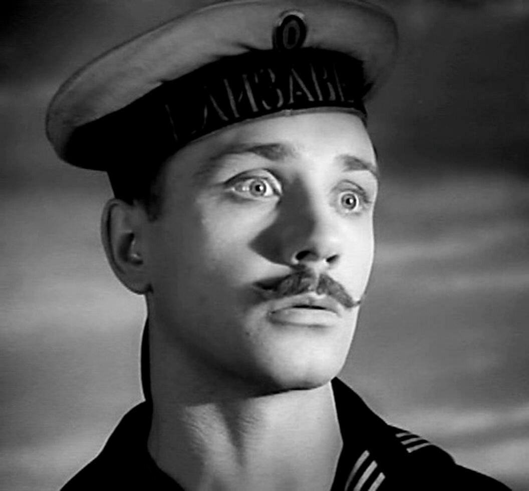 Петр Камушкин. Кадры из фильма "Мичман Панин"