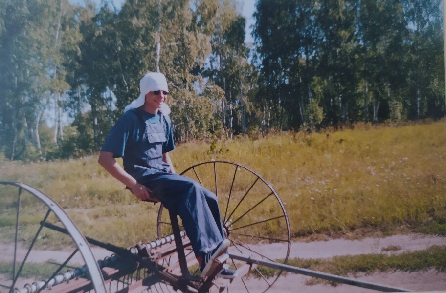 попробую нынче сделать фото этого же самого места (что на фото), чтобы посмотреть как изменился лесной ландшафт