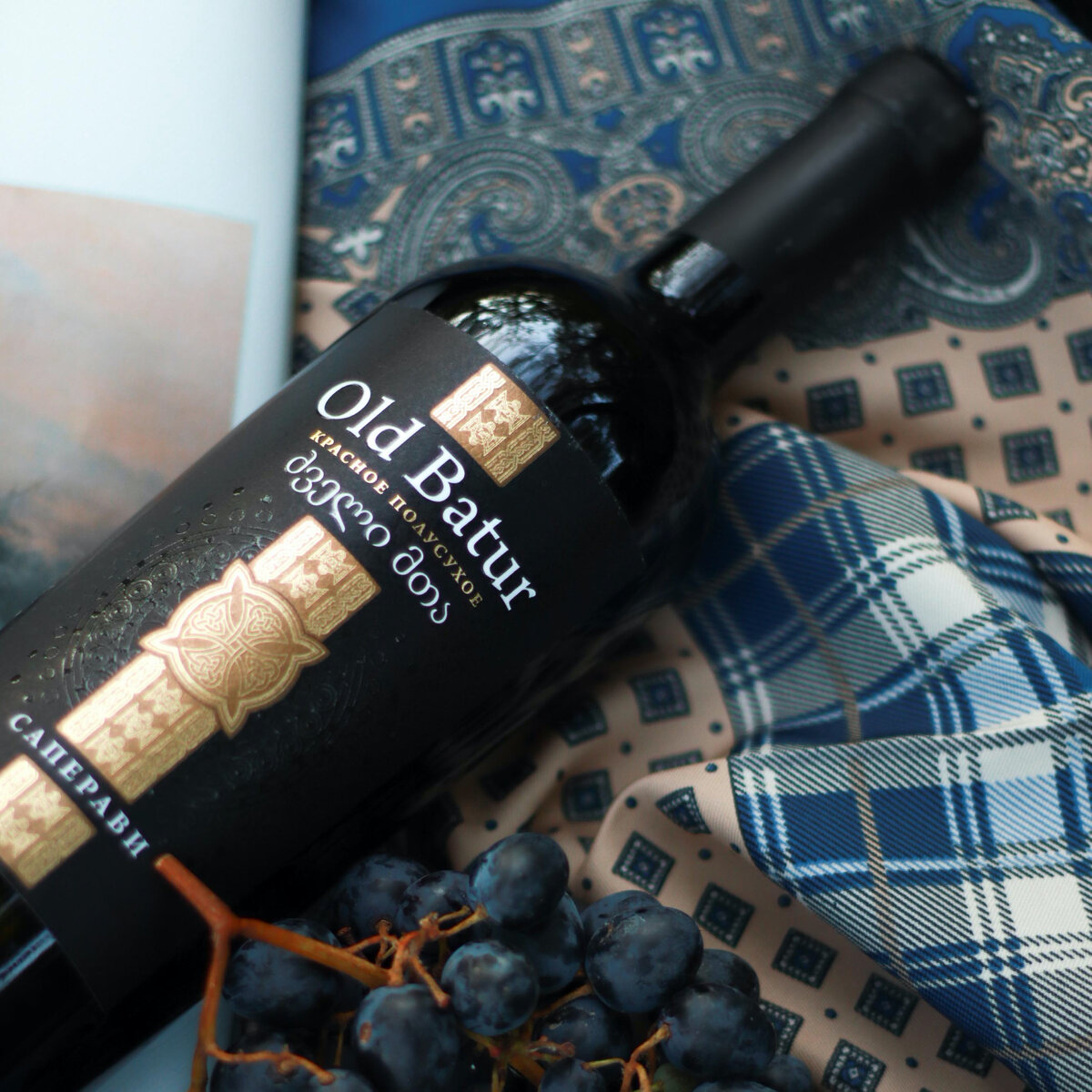 Красное тихое «Old Batur» от Минского завода игристых вин