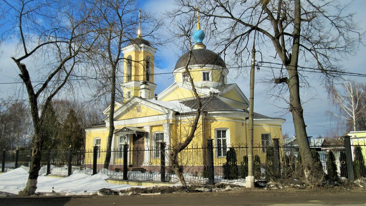 церковь космы и дамиана королев. храм косьмы и дамиана королев. храм косьмы и дамиана в болшево. космодамианская церковь королев. церковь косьмы и дамиана королёв.