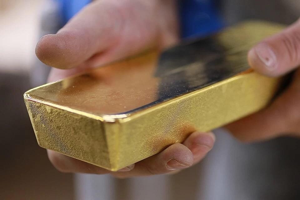     Стоит ли сейчас вкладываться в золото: ответ аналитика Мария ЛЕНЦ