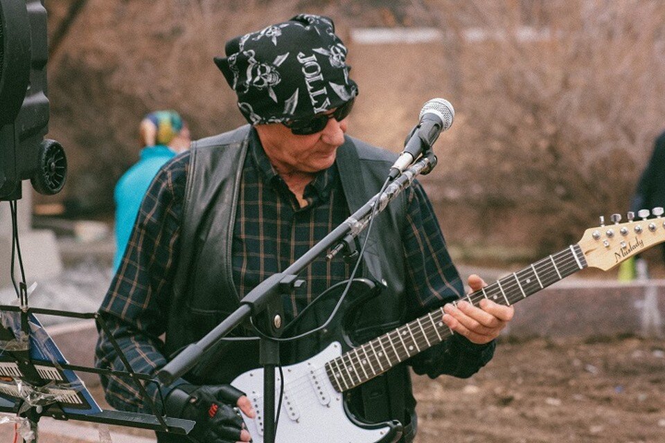     Музыканты вдохновили фотографа на создание видеоролика Источник: Vk/lenyachistyakov  Социальные сети