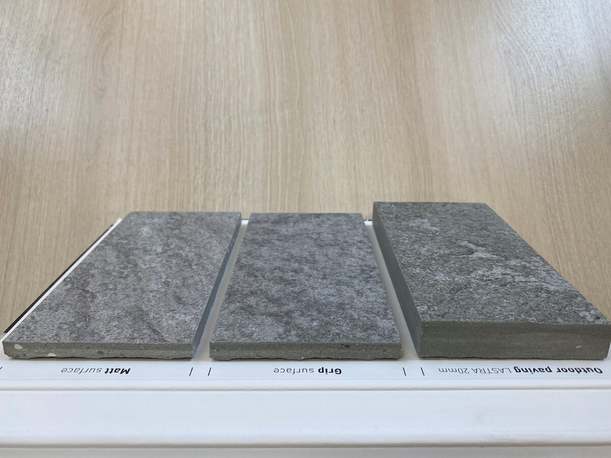 Сравнение стандартного керамогранита и  утолщенного 