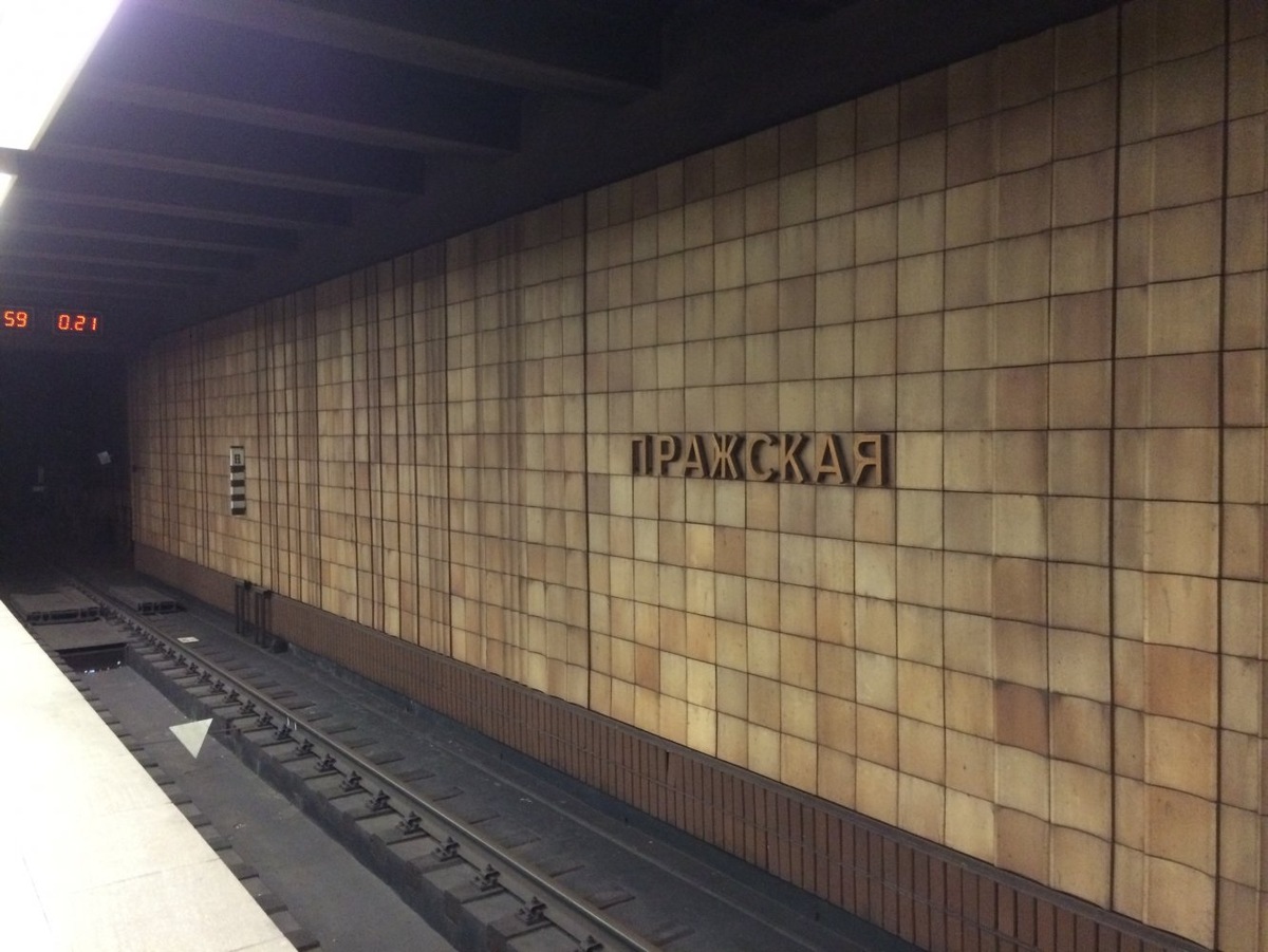 Мы продолжаем вас знакомить с секретами Московского метро! 1.Если хотите увидеть подземный бункер – езжайте на станцию «Таганская».-2