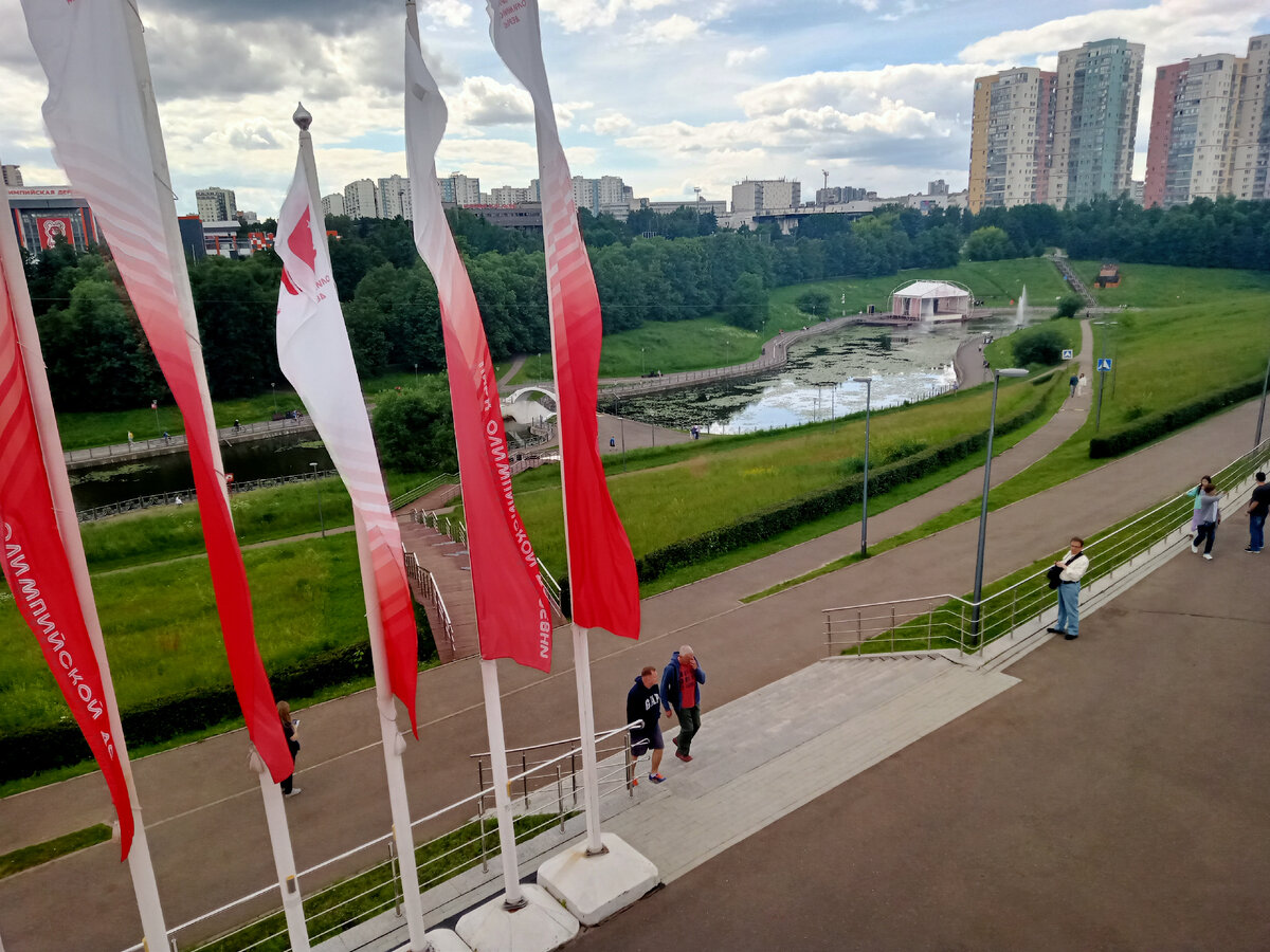 Олимпийский парк в Крылатском