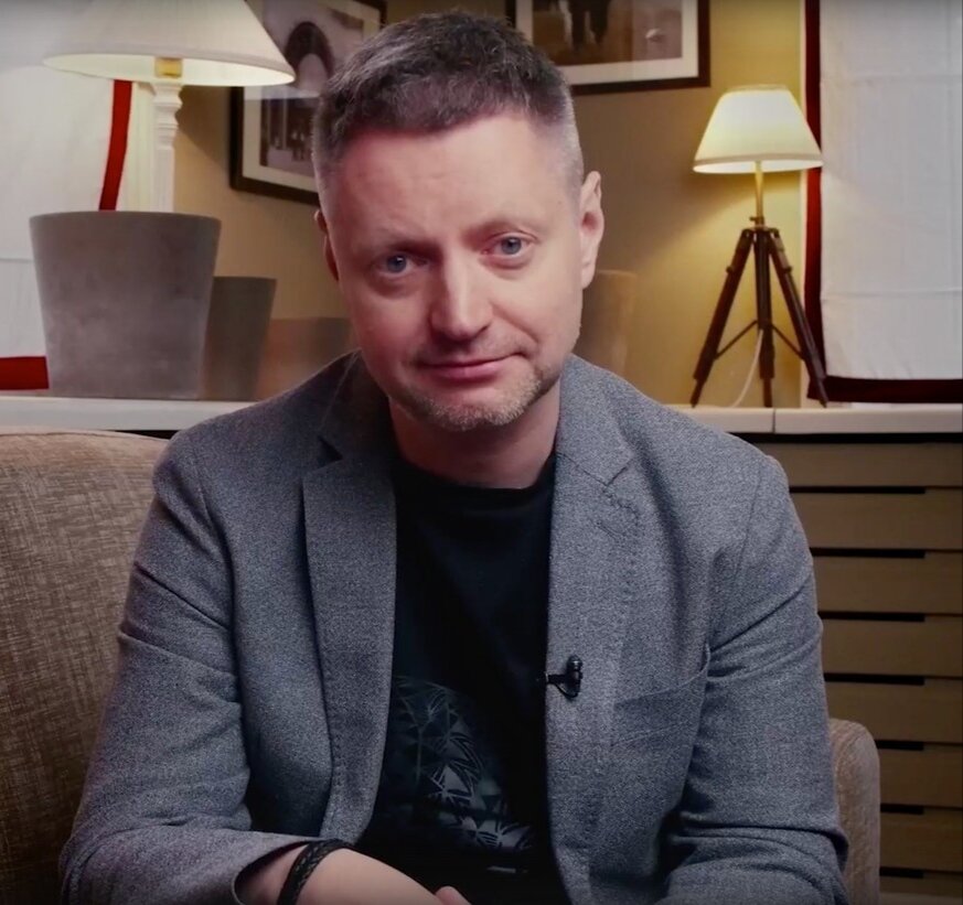 Пивоваров| бездарный журналист 