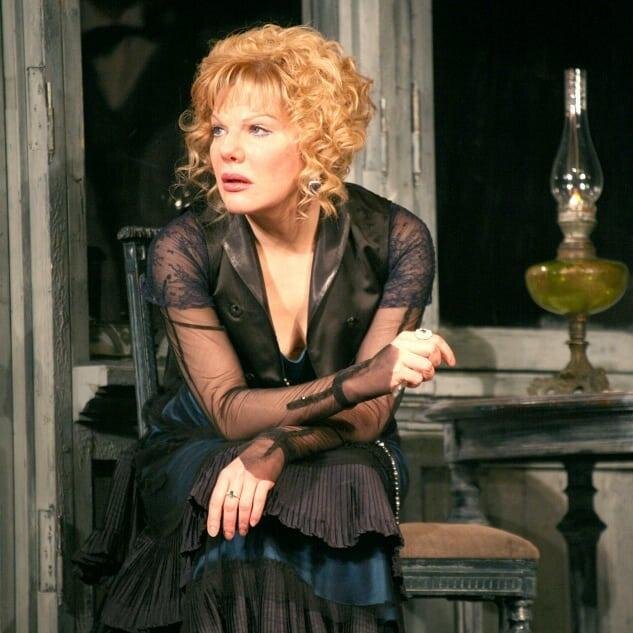     Александра Захарова фото: соцсети