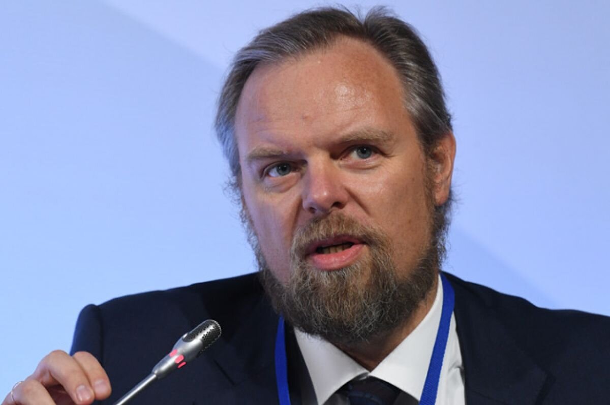    Дмитрий Ананьев.