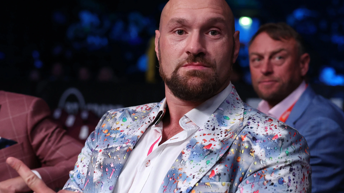 Британский чемпион мира в супертяжелом весе по версии (WBC) - Тайсон Фьюри по прозвищу "Цыганский король"