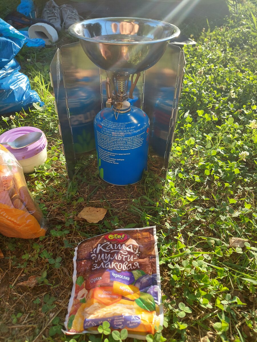 Отличная каша для похода. Сахар и соль добавляем по вкусу.