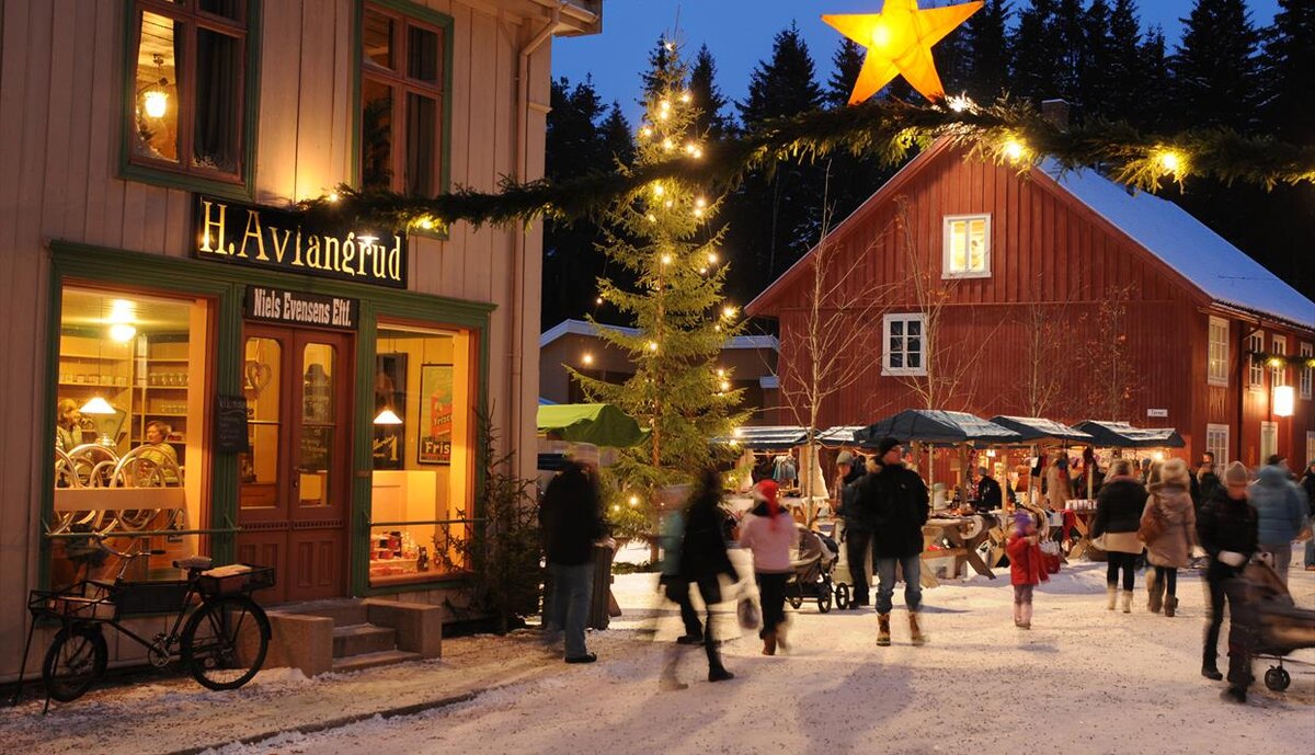 Новая норвегия. Норвегия Осло Рождество. Скандинавия Рождество улицы берген. Норвегия Осло новый год. Рождественские ярмарки в Норвегии.