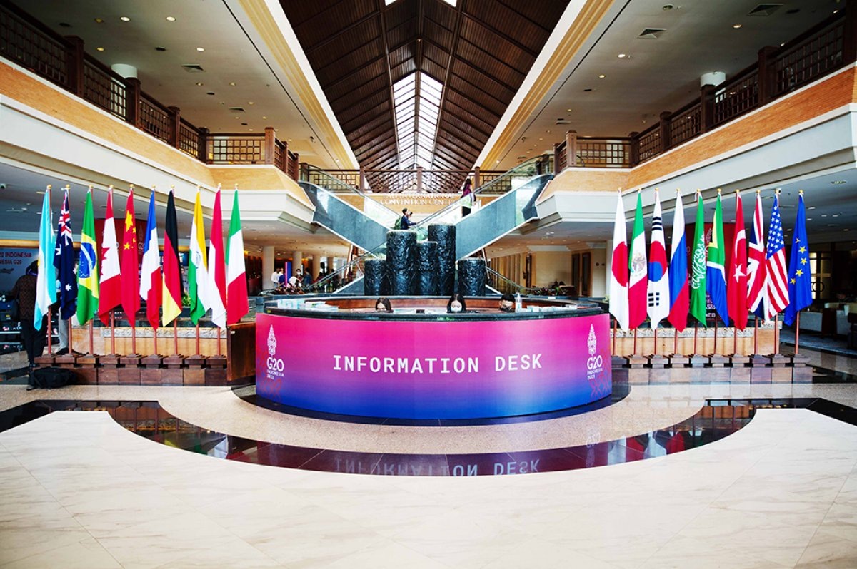    Встречу Сунака и Си Цзиньпина на G20 отменили из-за ЧП с ракетой в Польше