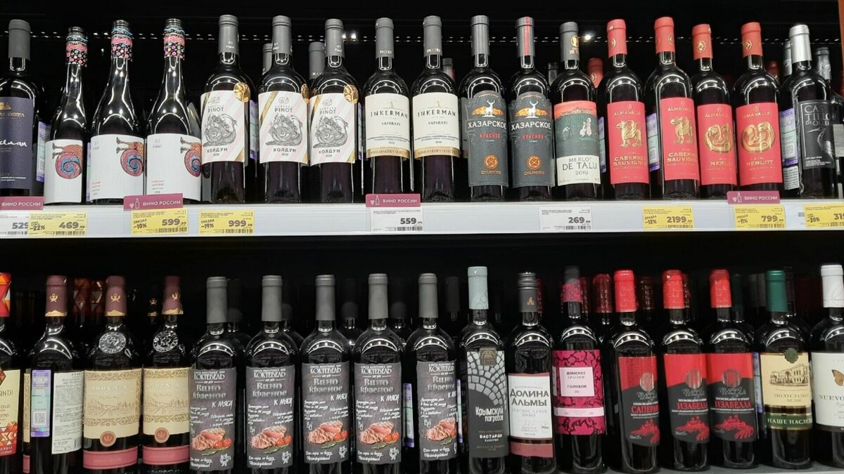     На территории Нижегородской области изъяли свыше шести тысяч литров алкогольной продукции и 4,7 тысячи литров спиртосодержащей омывайки. Операция «Алкоголь» проходила на территории региона с 26 декабря по 6 января текущего года, рассказали в региональном УМВД.