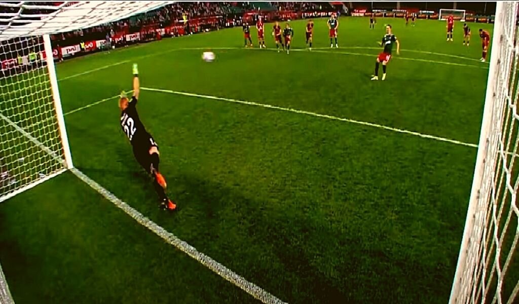 Миранчук реализует пенальти