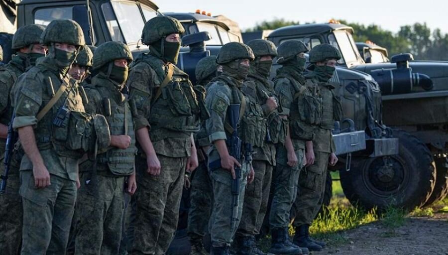 Украинские войска получили приказ президента Украины Владимира Зеленского отвоевать юг страны и располагают примерно 1 миллионом бойцов для выполнения этой и других задач командования, сообщил министр обороны Украины Алексей Резников.