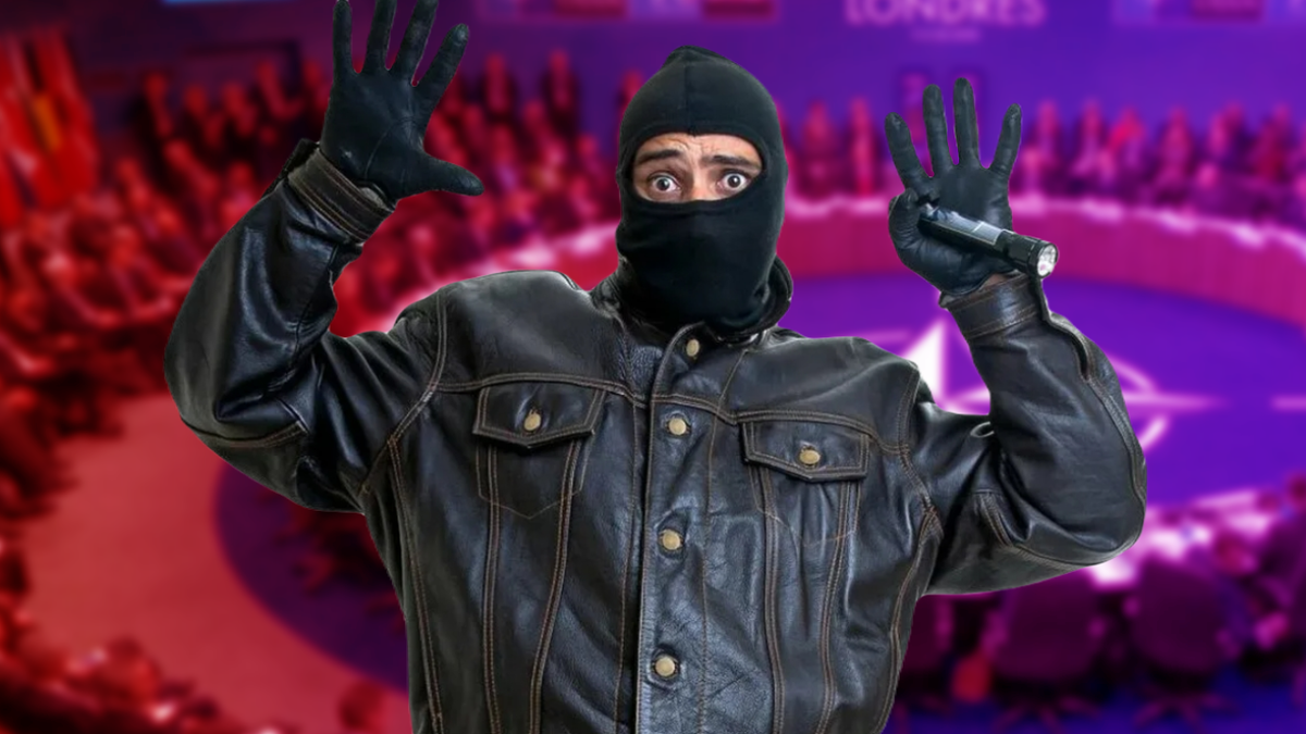 С секретного совещания НАТО украли ноутбук с конфиденциальными данными