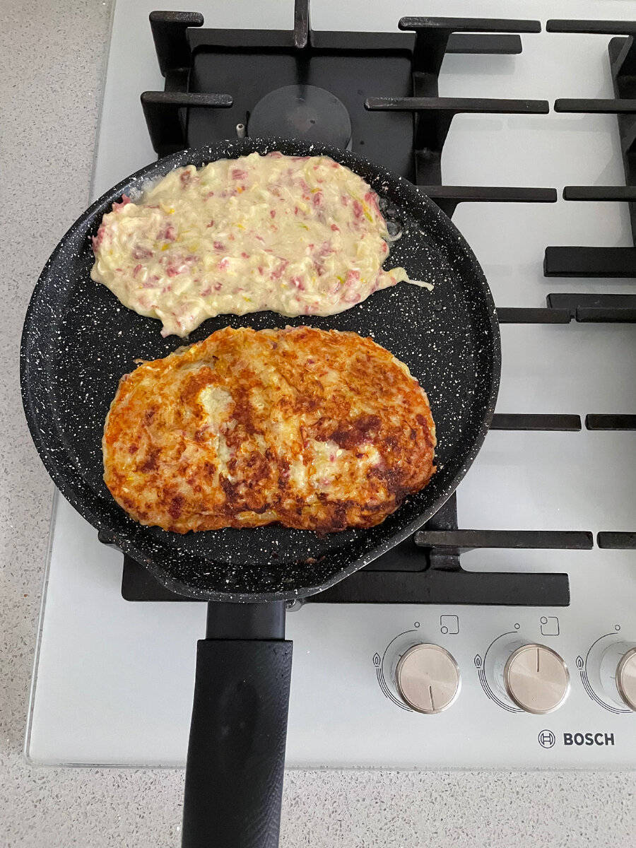 Вкусные Аладушки из кабачка, сыра, колбаски 😍😍😍😍