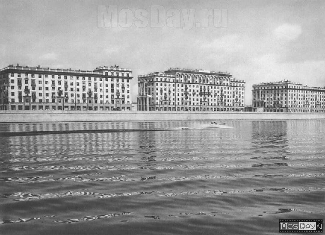 Фрунзенская набережная 26-36