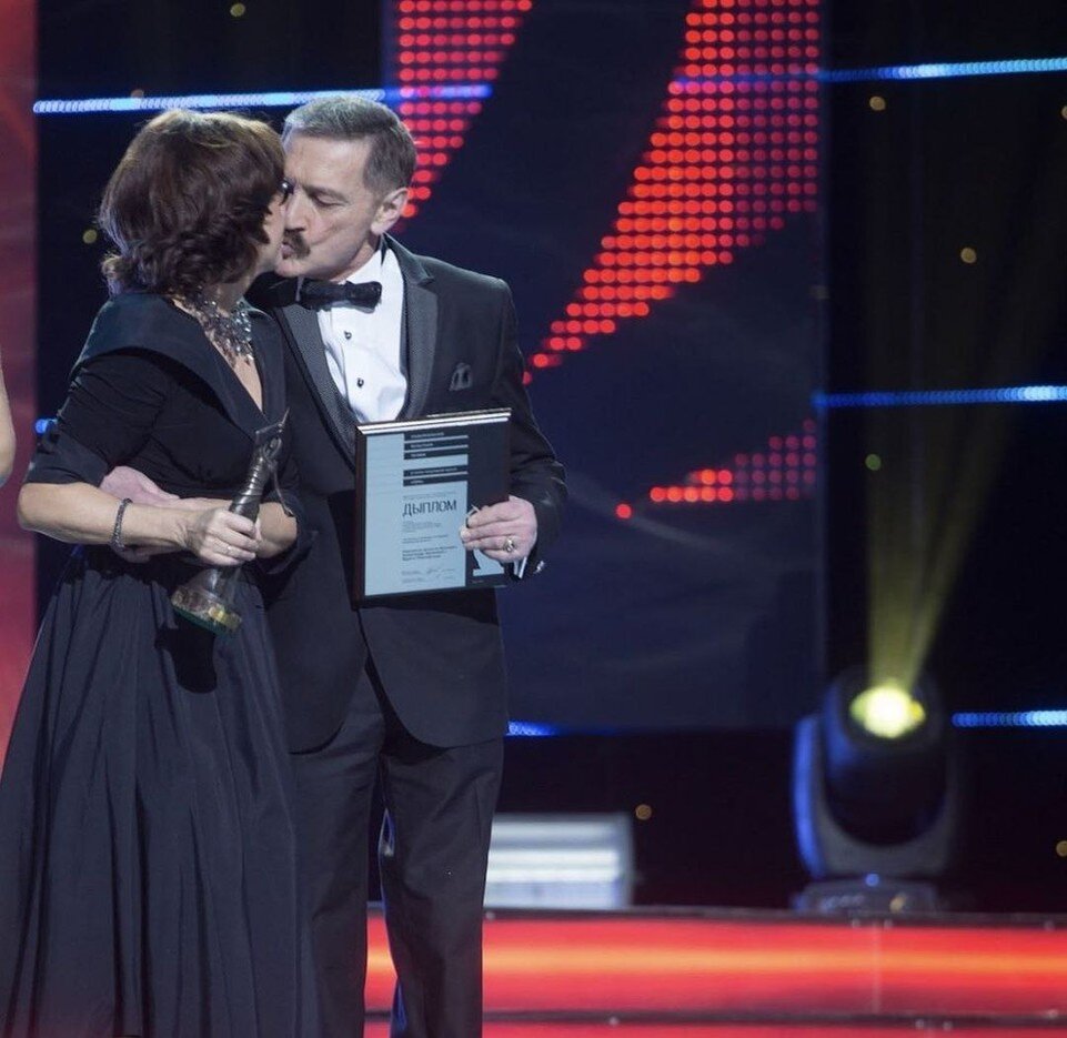     Дочь артистов поделилась снимками, сделанными в разные годы. Фото: соцсети.