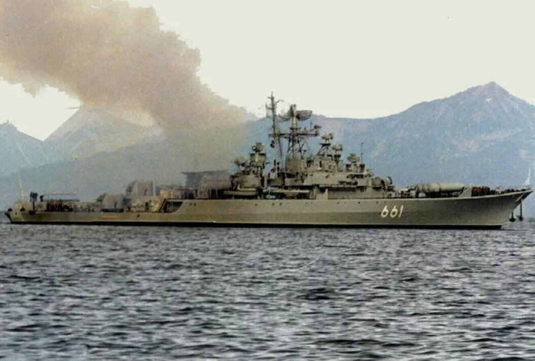 бпк скр "сторожевой". противолодочный корабль сторожевой саблин. к. бпк 1135 сторожевой. старвживой саблин.