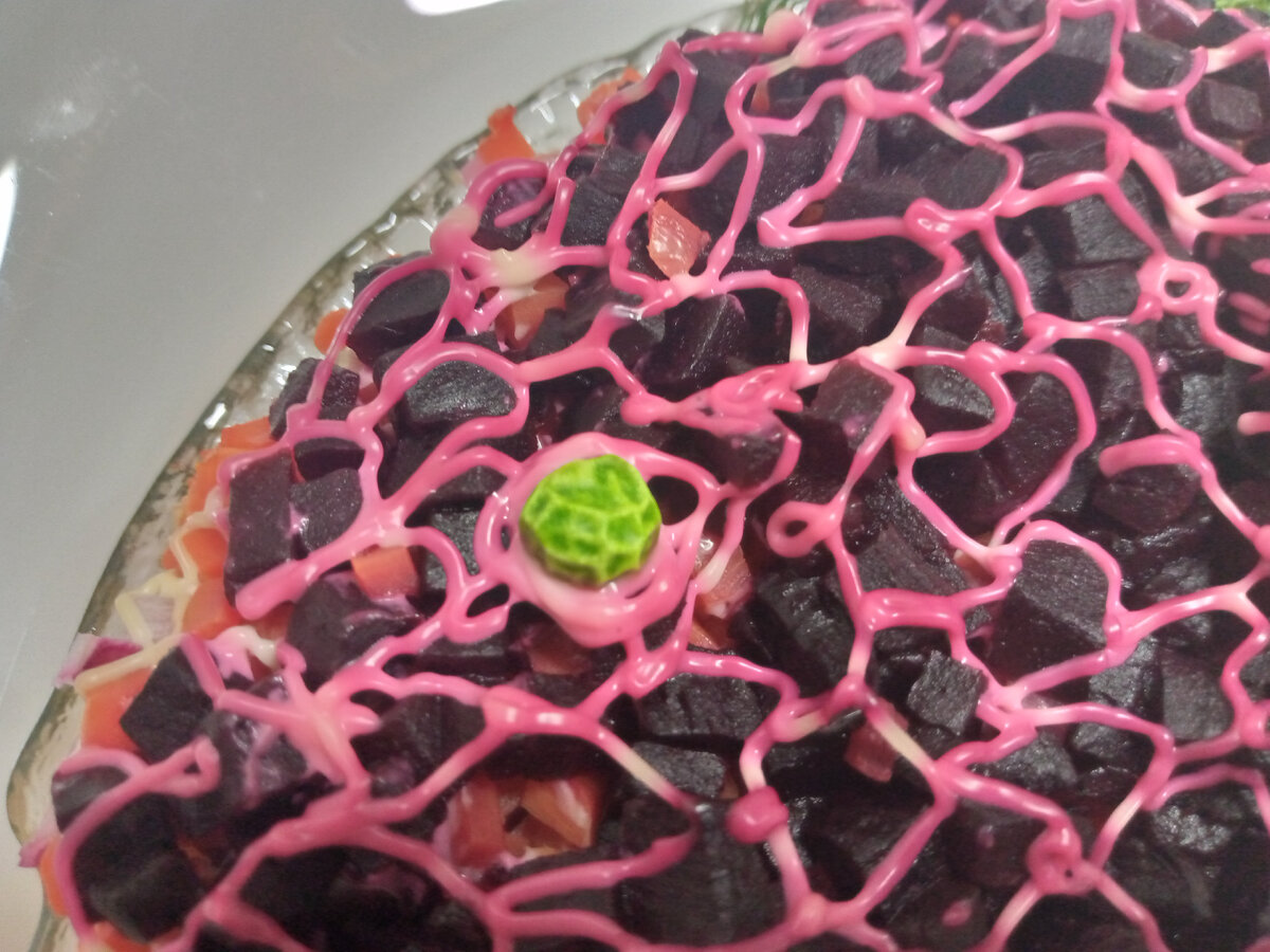 Ох, хоть бы глазком взглянуть что это за зверь такой - "банкетная селёдка под шубой"?!🥺