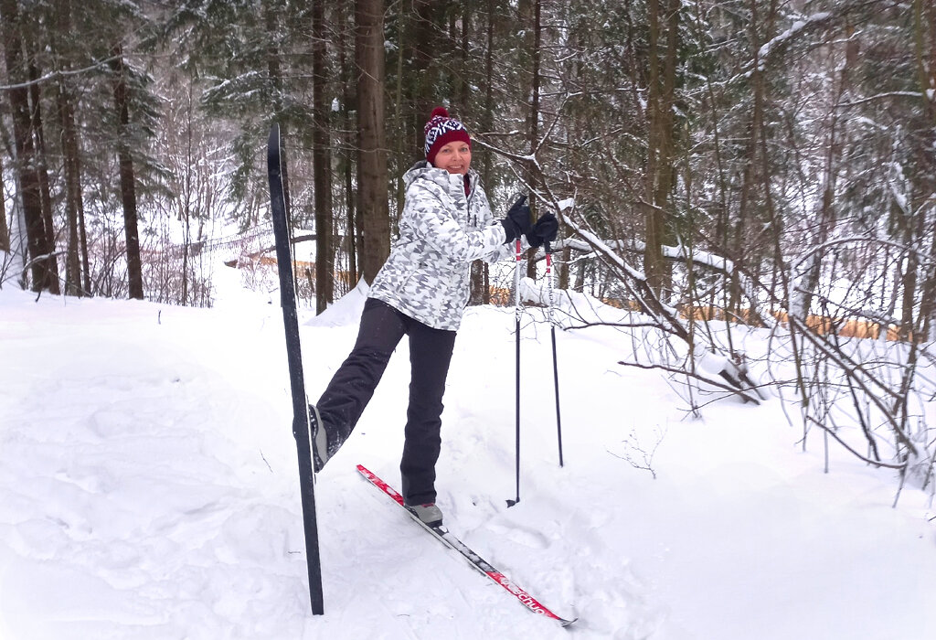 Вчера в лесопарке перед спуском с горы
