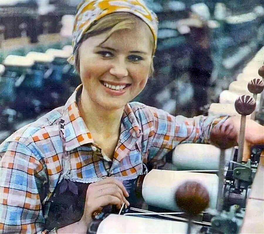 СССР - это красавицы девушки, женщины...без силикона и утиного рта