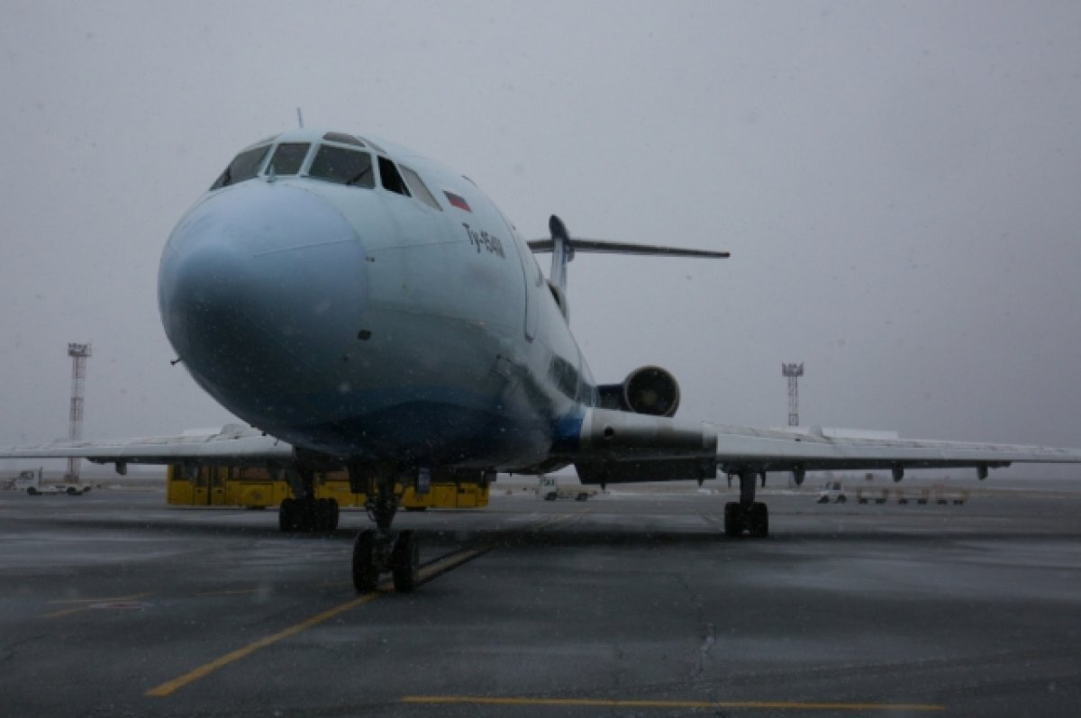    В Новосибирске 23 года назад сел Ту-154 с заглохшими двигателями