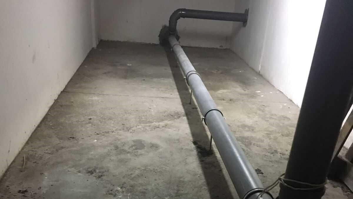    Подвал в доме© Фото : Мосжилинспекция