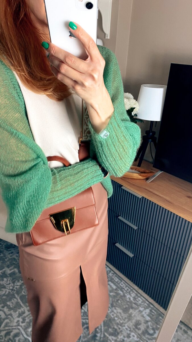 Уютный и гармоничный образ, который очень просто повторить. 