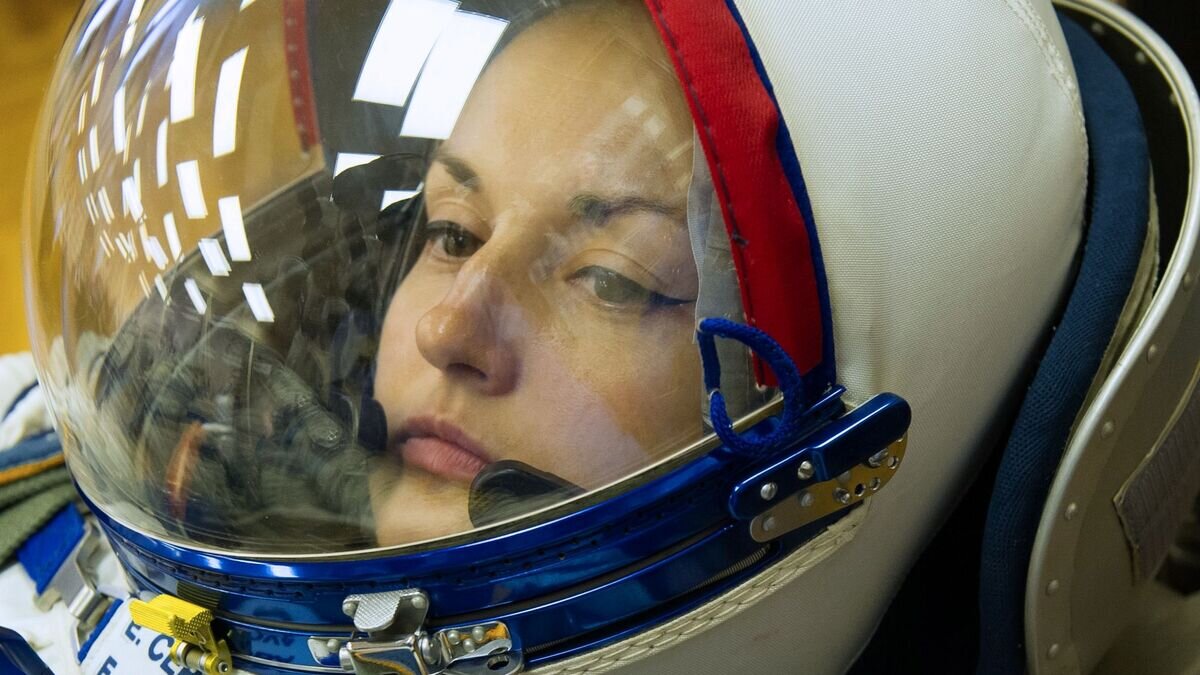    Член основного экипажа транспортного пилотируемого корабля "Союз ТМА-14М" космонавт Роскосмоса Елена Серова© РИА Новости / Роман Соколов