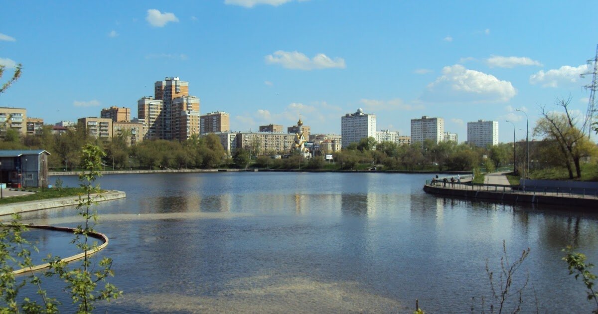 Башня с шаром КГБ - герой повествования -Трофимова, 16. Фото украдено не помню где