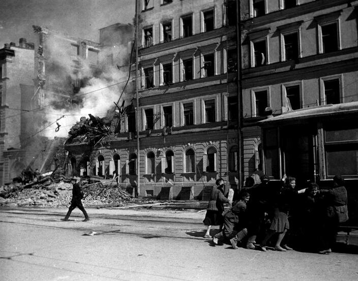 День снятия блокады Ленинграда: история освобождения и воспоминания ...
