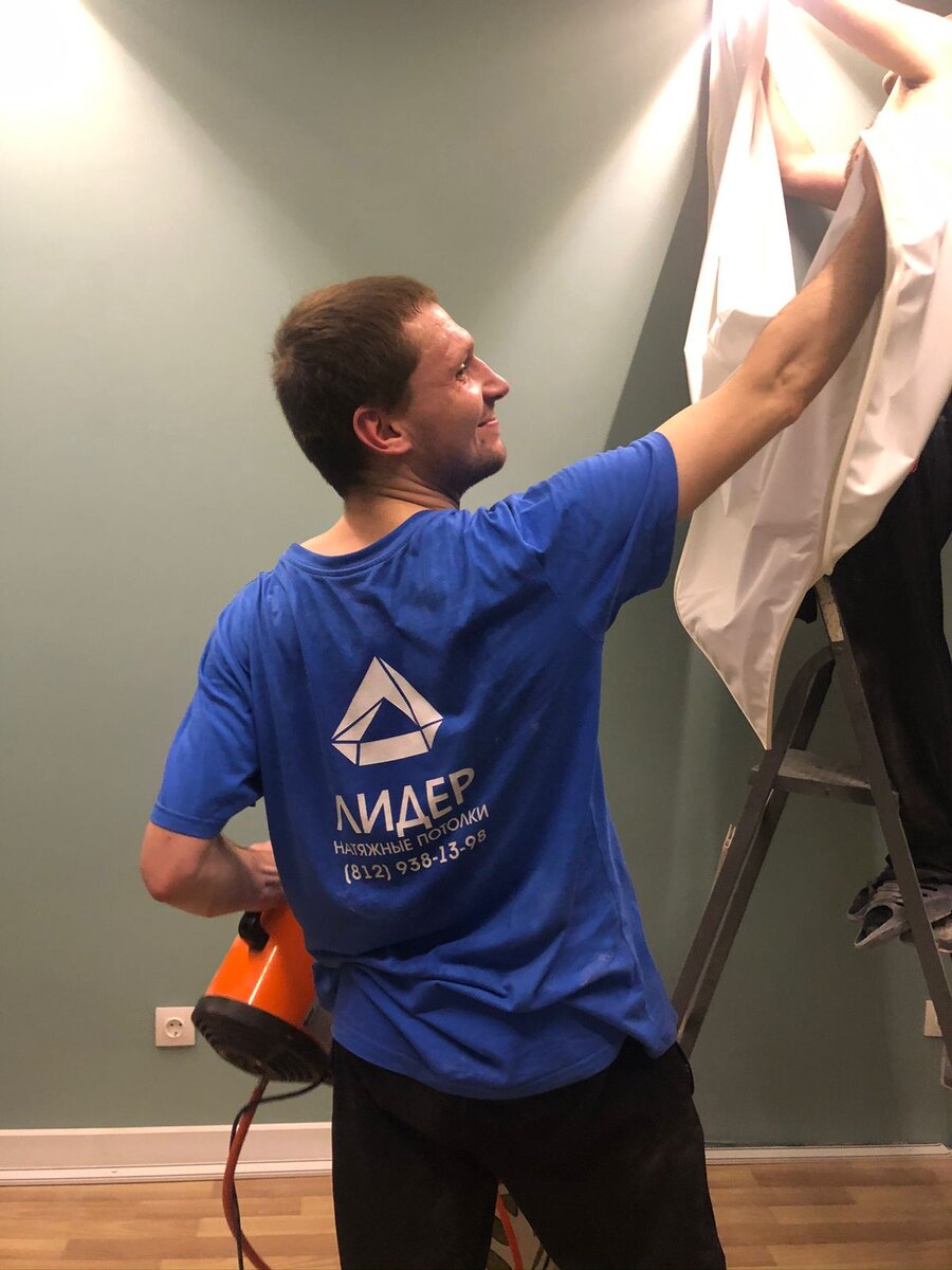 Как принимать работу после установки натяжного потолка? | «Лидер ...
